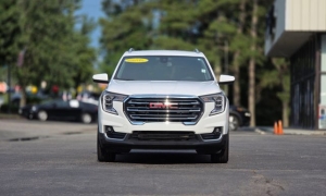 Used 2024  GMC Terrain AWD 4dr SLT at Auto Direct near Zebulon&comma; NC