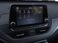 Used 2024  Nissan Altima 2&period;5 SR Sedan at Auto Direct near Zebulon&comma; NC