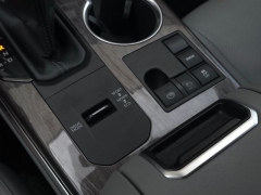 Used 2023  Toyota Highlander Limited FWD at Auto Direct near Zebulon&comma; NC