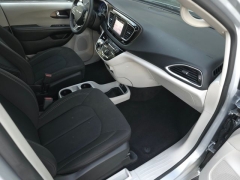 Used 2022  Chrysler Voyager LX FWD at Auto Direct near Zebulon&comma; NC