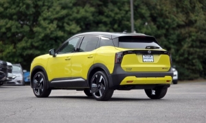 Used 2025  Nissan Kicks SR AWD at Auto Direct near Zebulon&comma; NC
