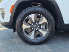 Used 2024  Jeep Grand Cherokee 4xe 4x4 at Auto Direct near Zebulon&comma; NC