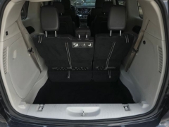 Used 2021  Chrysler Pacifica Touring L FWD at Auto Direct near Zebulon&comma; NC