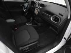 Used 2023  Jeep Renegade Latitude 4x4 at Auto Direct near Zebulon&comma; NC