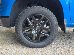 Used 2024  Chevrolet Silverado 1500 4WD Crew Cab 147" Custom Trail Boss at Auto Direct near Zebulon&comma; NC