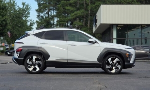Used 2024  Hyundai Kona Limited FWD at Auto Direct near Zebulon&comma; NC