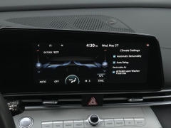 Used 2024  Hyundai Elantra Limited IVT at Auto Direct near Zebulon&comma; NC