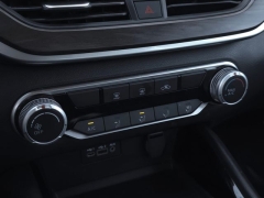 Used 2024  Nissan Altima 2&period;5 SV Sedan at Auto Direct near Zebulon&comma; NC