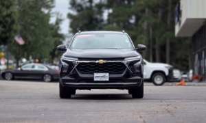 Used 2025  Chevrolet Trax FWD 4dr LT at Auto Direct near Zebulon&comma; NC