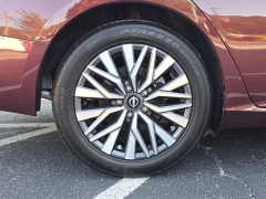 Used 2024  Nissan Altima 2&period;5 SV Sedan at Auto Direct near Zebulon&comma; NC