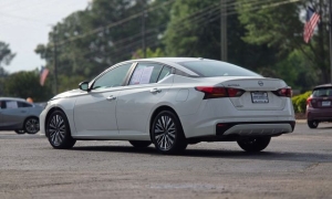 Used 2025  Nissan Altima SV FWD at Auto Direct near Zebulon&comma; NC