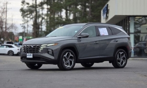 Used 2024  Hyundai Tucson Limited AWD at Auto Direct near Zebulon&comma; NC