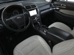 Used 2018  Ford Explorer 4d SUV 4WD Platinum at Auto Direct near Zebulon&comma; NC