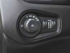 Used 2023  Jeep Renegade Latitude 4x4 at Auto Direct near Zebulon&comma; NC