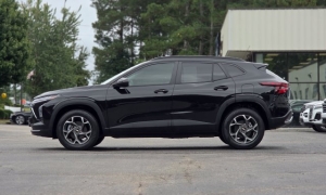 Used 2025  Chevrolet Trax FWD 4dr LT at Auto Direct near Zebulon&comma; NC