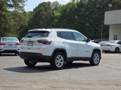 Used 2024  Jeep Compass Latitude 4x4 at Auto Direct near Zebulon&comma; NC