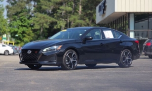 Used 2024  Nissan Altima 2&period;5 SR Sedan at Auto Direct near Zebulon&comma; NC