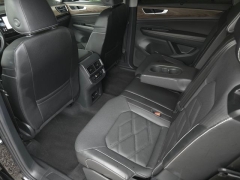 Used 2025  Volkswagen Atlas 2&period;0T SE w&sol;Technology 4MOTION at Auto Direct near Zebulon&comma; NC