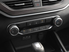 Used 2024  Nissan Altima 2&period;5 SV Sedan at Auto Direct near Zebulon&comma; NC