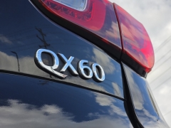 Used 2017  INFINITI QX60 4d SUV AWD at Auto Direct near Zebulon, NC