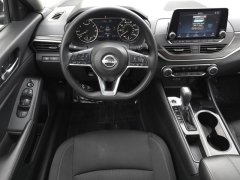 Used 2024  Nissan Altima 2&period;5 SV Sedan at Auto Direct near Zebulon&comma; NC