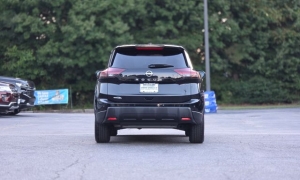 Used 2025  Nissan Rogue FWD SV at Auto Direct near Zebulon&comma; NC
