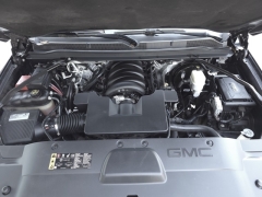 Used 2018  GMC Yukon 4d SUV 4WD Denali at Auto Direct near Zebulon, NC