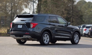 Used 2022  Ford Explorer XLT 4WD at Auto Direct near Zebulon&comma; NC
