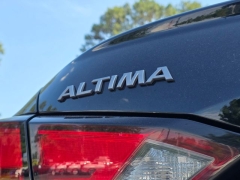 Used 2024  Nissan Altima 2&period;5 SR Sedan at Auto Direct near Zebulon&comma; NC