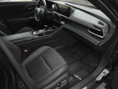 Used 2024  Toyota Crown Limited AWD at Auto Direct near Zebulon&comma; NC