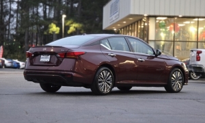 Used 2024  Nissan Altima 2.5 SV Sedan at Auto Direct near Zebulon, NC