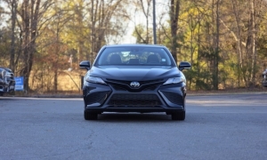 Used 2024  Toyota Camry SE Auto at Auto Direct near Zebulon&comma; NC