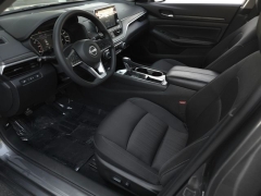 Used 2024  Nissan Altima 2&period;5 SV Sedan at Auto Direct near Zebulon&comma; NC