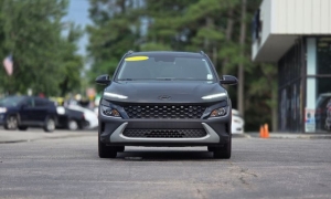 Used 2023  Hyundai Kona SEL Auto FWD at Auto Direct near Zebulon&comma; NC