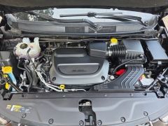 Used 2024  Chrysler Pacifica Touring L FWD at Auto Direct near Zebulon&comma; NC