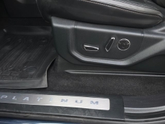 Used 2019  Ford F-150 4WD SuperCrew Platinum 5 1&sol;2 at Auto Direct near Zebulon&comma; NC