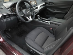 Used 2024  Nissan Altima 2&period;5 SV Sedan at Auto Direct near Zebulon&comma; NC