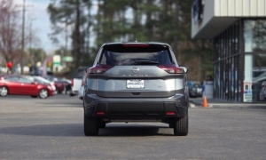 Used 2024  Nissan Rogue FWD SV at Auto Direct near Zebulon&comma; NC