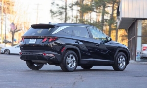 Used 2024  Hyundai Tucson SEL FWD &ast;Ltd Avail&ast; at Auto Direct near Zebulon&comma; NC