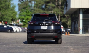 Used 2024  Nissan Rogue FWD SV at Auto Direct near Zebulon&comma; NC