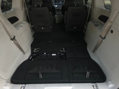 Used 2021  Chrysler Pacifica Touring L FWD at Auto Direct near Zebulon&comma; NC