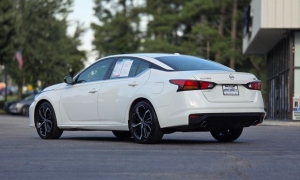 Used 2024  Nissan Altima 2&period;5 SR Sedan at Auto Direct near Zebulon&comma; NC