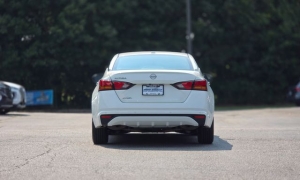Used 2025  Nissan Altima SV FWD at Auto Direct near Zebulon&comma; NC