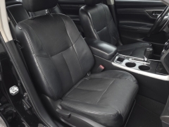 Used 2013  Nissan Altima 4d Sedan SL 3&period;5L at Auto Direct near Zebulon&comma; NC