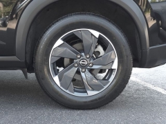 Used 2024  Nissan Rogue FWD SV at Auto Direct near Zebulon&comma; NC