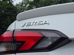 Used 2025  Nissan Versa SR CVT at Auto Direct near Zebulon&comma; NC
