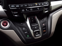 Used 2018 Honda Odyssey 4d Wagon Touring at Auto Direct near Zebulon, NC