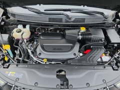 Used 2025  Chrysler Pacifica Select FWD at Auto Direct near Zebulon&comma; NC