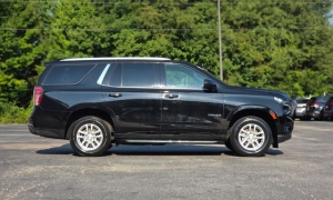 Used 2024  Chevrolet Tahoe 4WD 4dr LT at Auto Direct near Zebulon&comma; NC