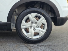 Used 2020  Hyundai Venue 4d SUV FWD SE IVT at Auto Direct near Zebulon&comma; NC